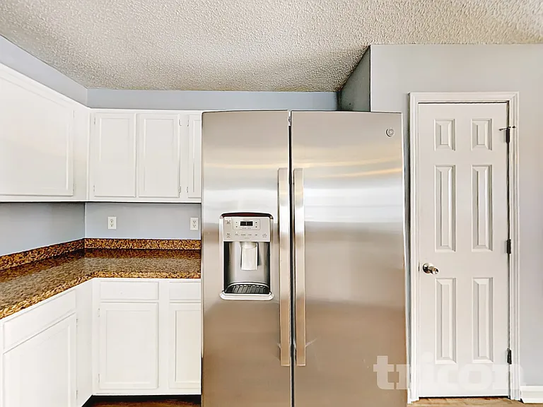 38 Coachmen Ct — Photo 12