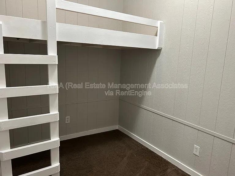 32A Plum St — Photo 6