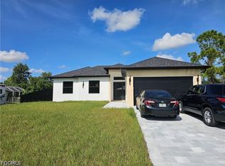 1211 McKinley Ave, Lehigh Acres, FL 33972