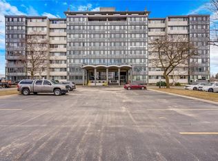 24 Midland Dr #708, Kitchener, ON N2A 2A8