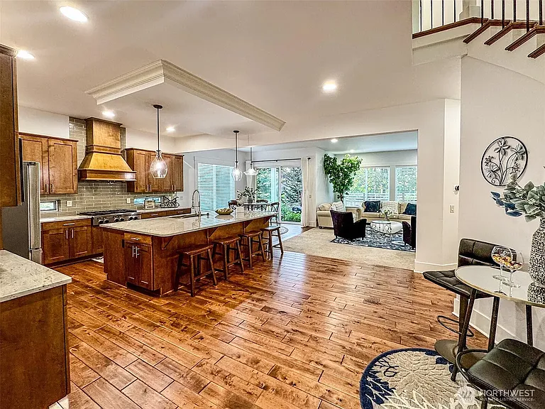 1939 213th Ct SE — Photo 11