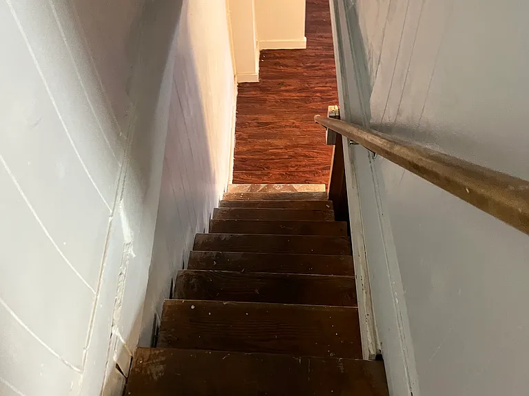 1115 N Lakewood Ave — Photo 13