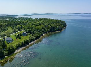 158 Richtown Rd, Bernard, ME 04612