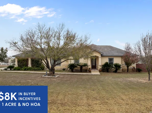 500 Wagon Train, La Vernia, TX 78121