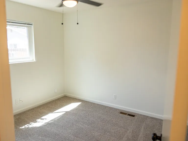 3803 Yellowstone Ct — Photo 23