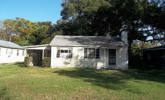 2nd image of 1023 37th St
