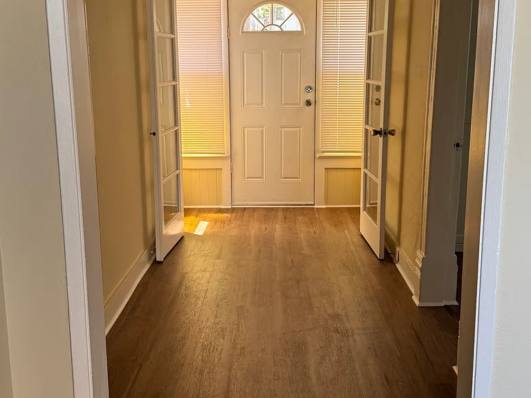710 Olive Ave #HOUSE — Photo 12