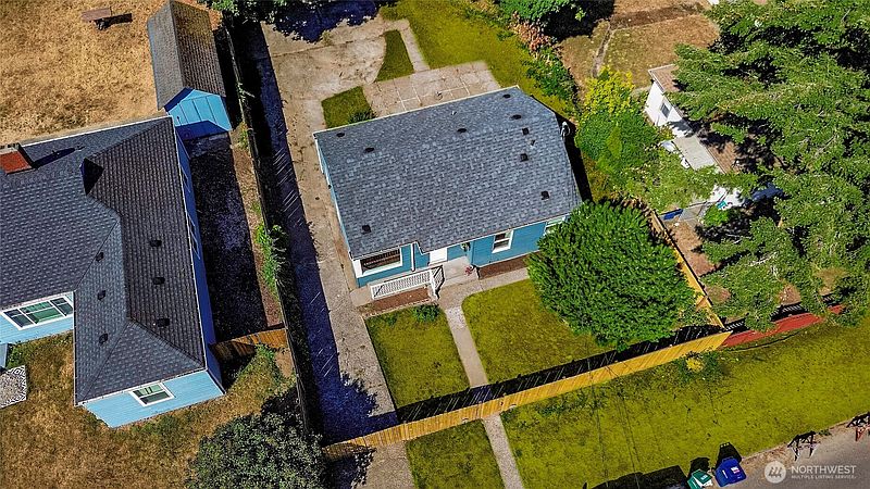 3rd image of 12015 69th Avenue S