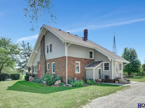 12605 Pioneers Blvd, Walton, NE 68461