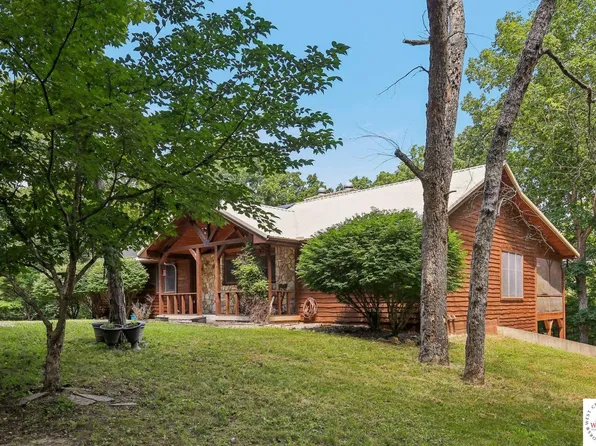 110 SE 1804p Ln, Clinton, MO 64735
