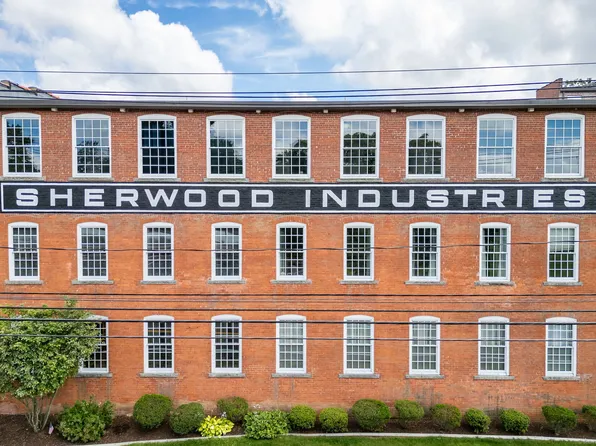 10 Main Street #420, Berlin, CT 06037