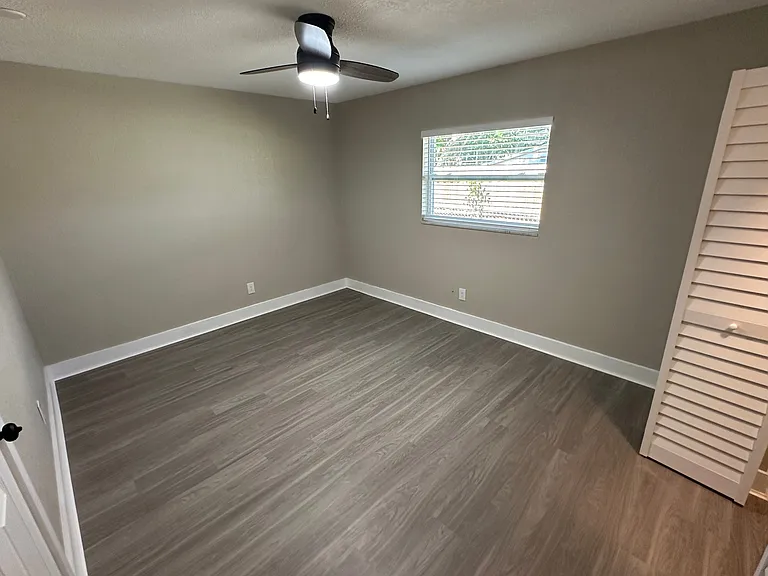 1462 Hamlet Ave — Photo 20
