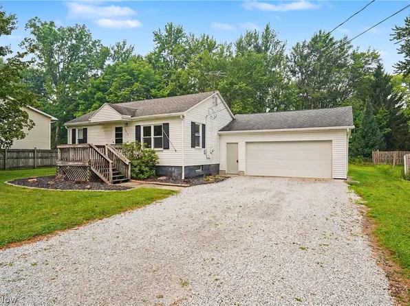 4819 Smith Rd, Ravenna, OH 44266