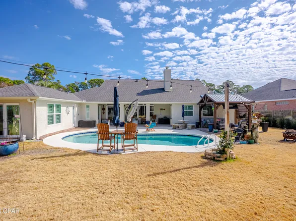 163 Grand Lagoon Shores Dr, Panama City Beach, FL 32408