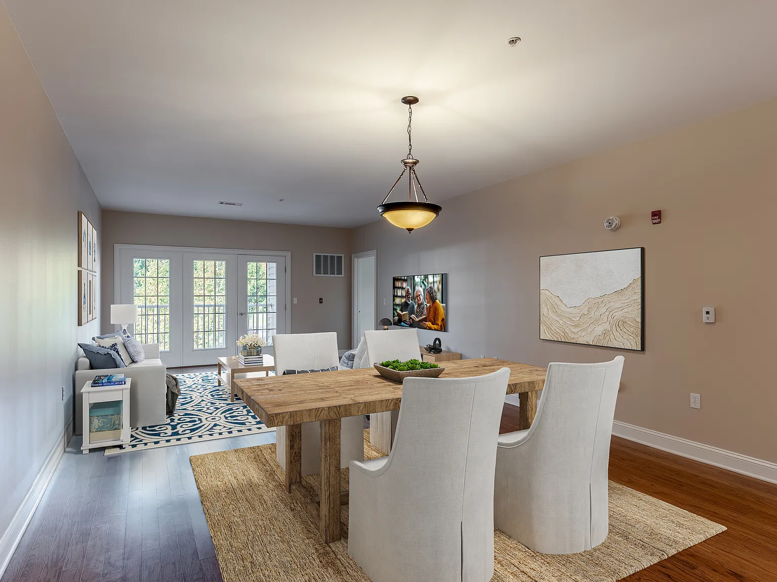 Vineyard Commons — Photo 2