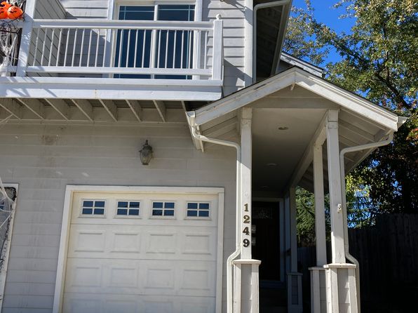 (undisclosed Address)