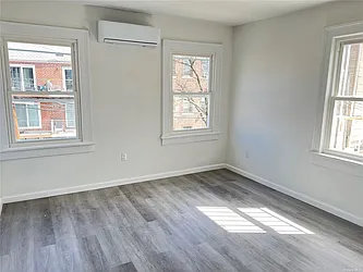 Rented by Chase Global Realty Corp