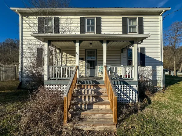 821 Orchard St, Buena Vista, VA 24416