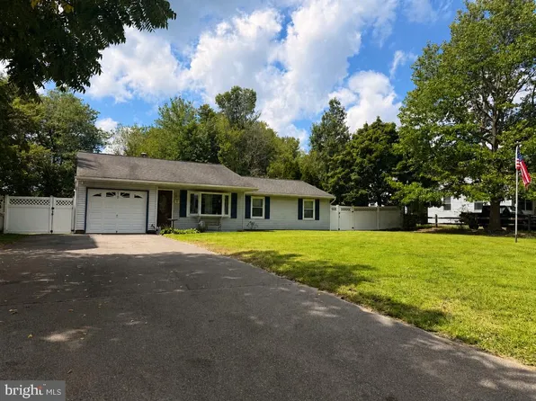 210 Archertown Rd, New Egypt, NJ 08533