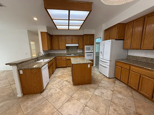 11861 Point Rock Way — Photo 26