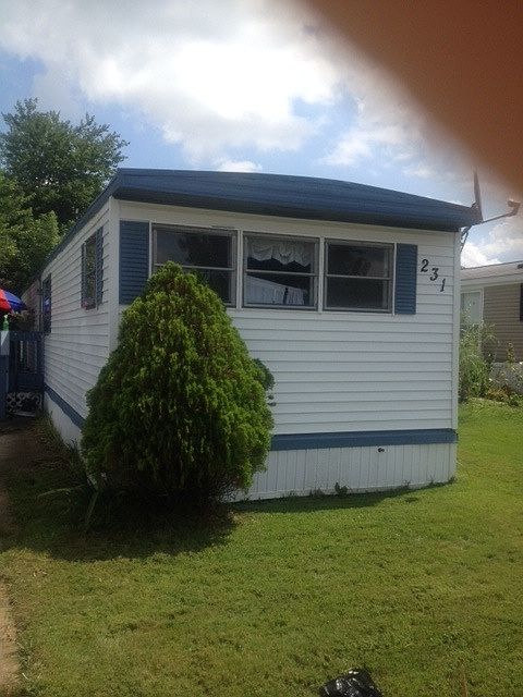 2nd image of 1976 N East Ave Unit 231