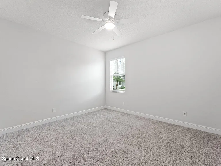 7440 Jazero Pl — Photo 23