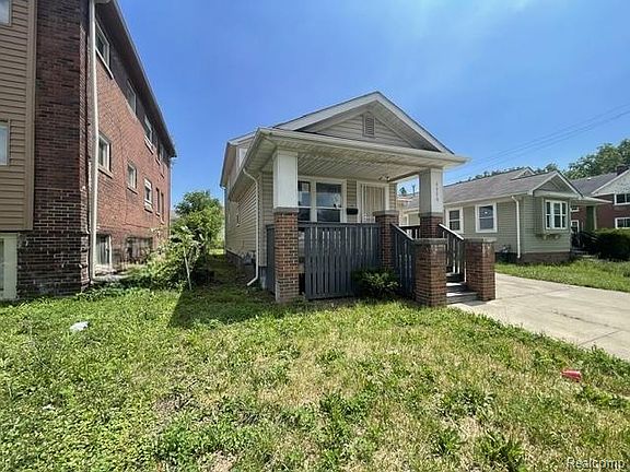 4th image of 4808 Dickerson St