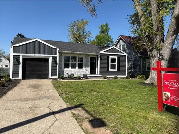 2916 Iowa Ave SE, Cedar Rapids, IA 52403