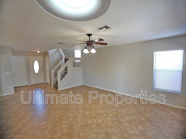 12511 N 121st Dr — Photo 5