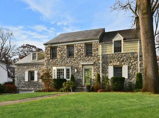 256 Barnard Rd, Larchmont, NY 10538