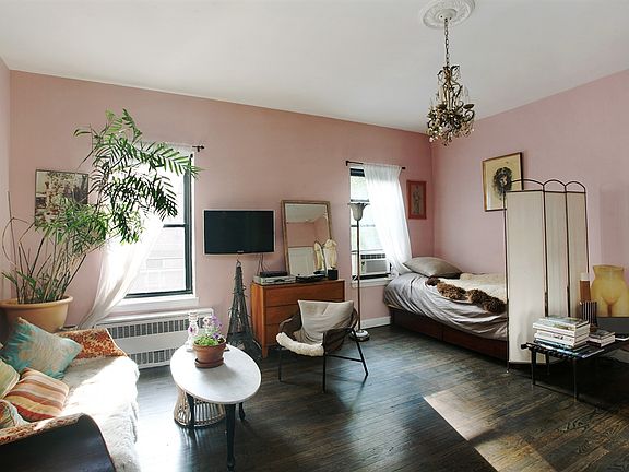 2nd image of 61 Horatio St #3E