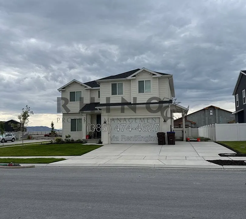 2851 N Chokecherry Dr