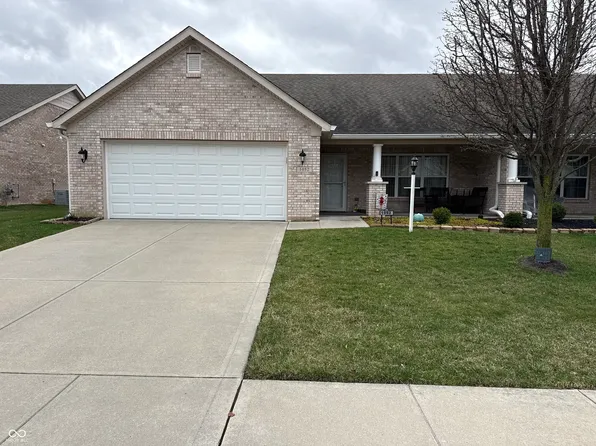 1052 Hilltop Commons Blvd, New Whiteland, IN 46184