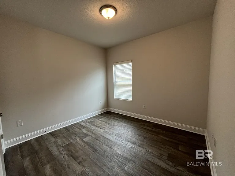 14836 Dayton Cir — Photo 7