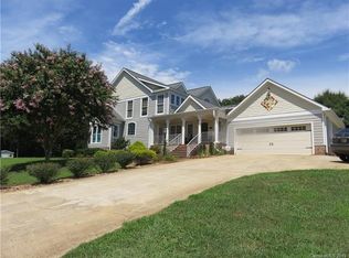 104 Greene Hill Dr, Grover, NC 28073