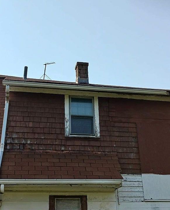 1st image of 3309 E 139th St