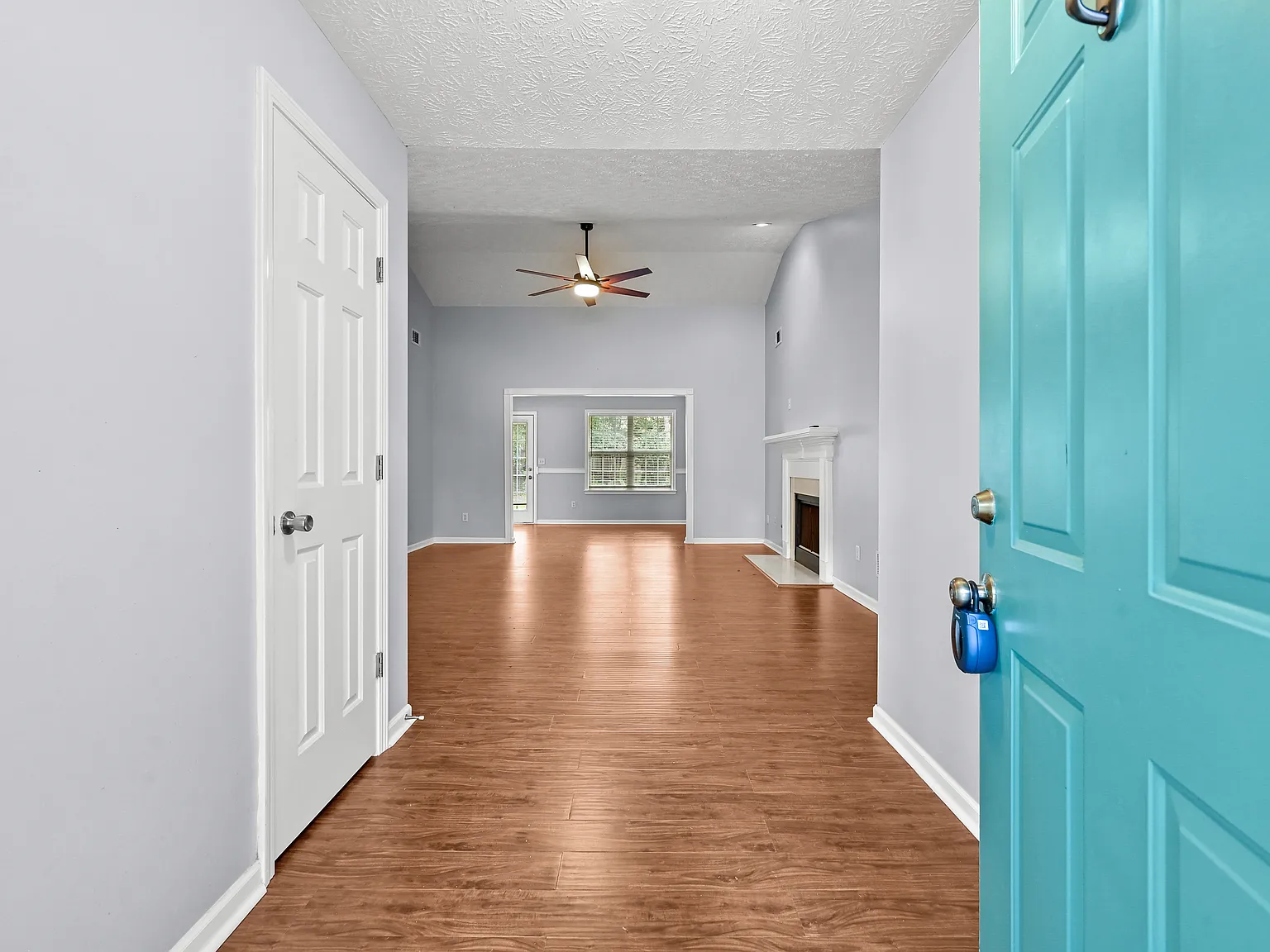 3 bed, 1849 sqft, $2,280 — Photo 4