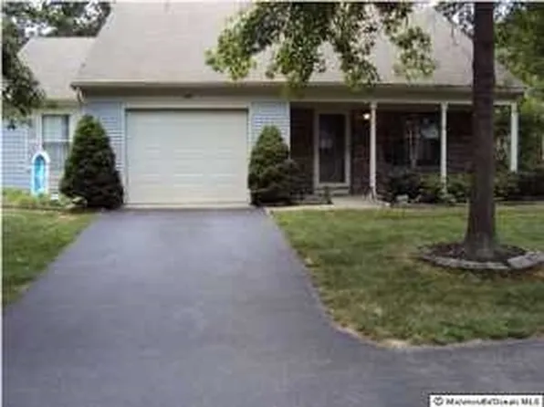 546 Petunia La No, Whiting, NJ 08759