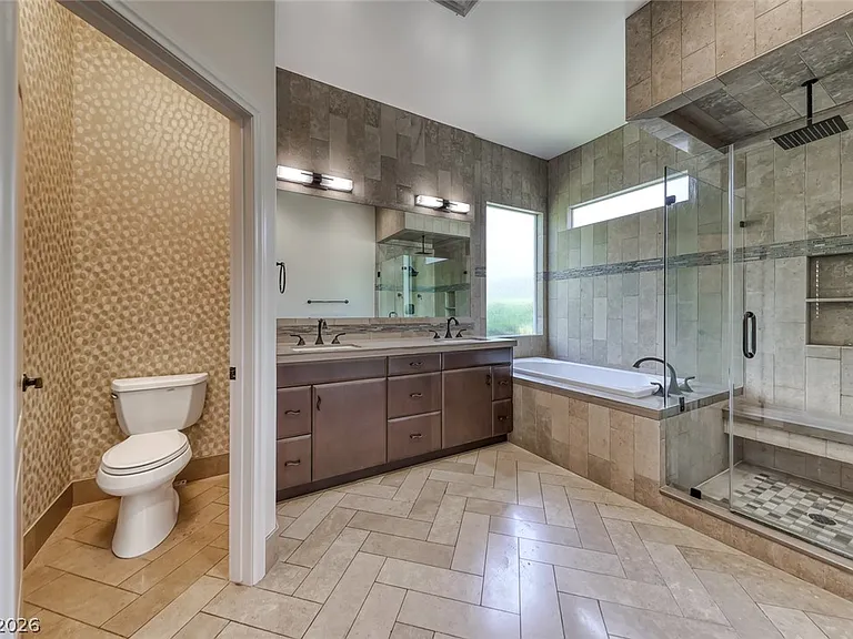 2122 Mooreview St — Photo 19