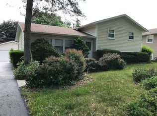20573 N Margaret Ave, Prairie View, IL 60069