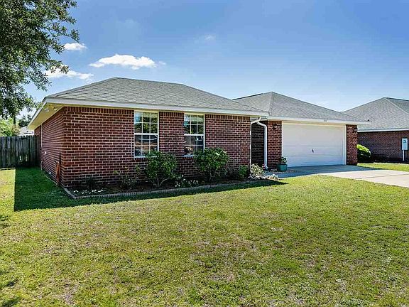 3rd image of 1513 Woodlawn Way