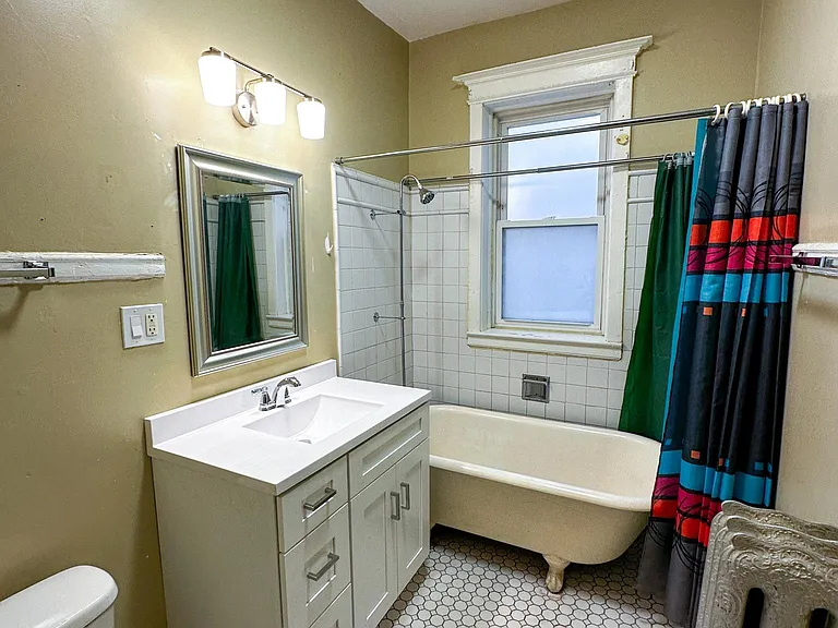 5410 S Indiana Ave #2N — Photo 10