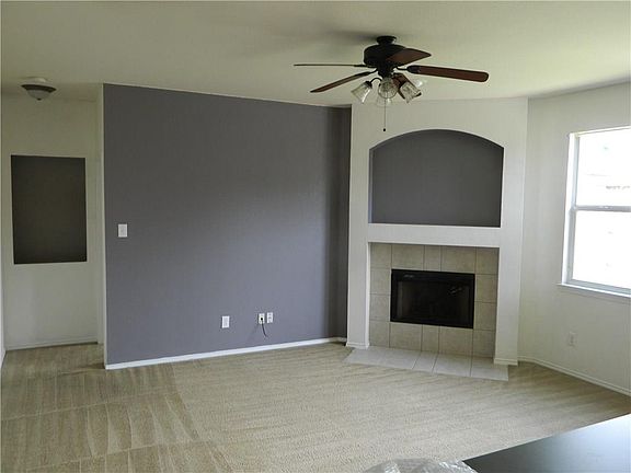 4th image of 1929 Juniper Dr