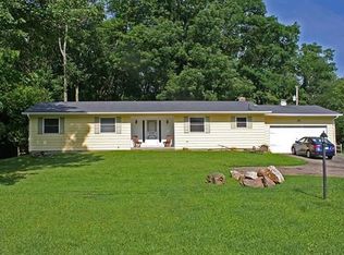 104 S Gray Rd, Connersville, IN 47331