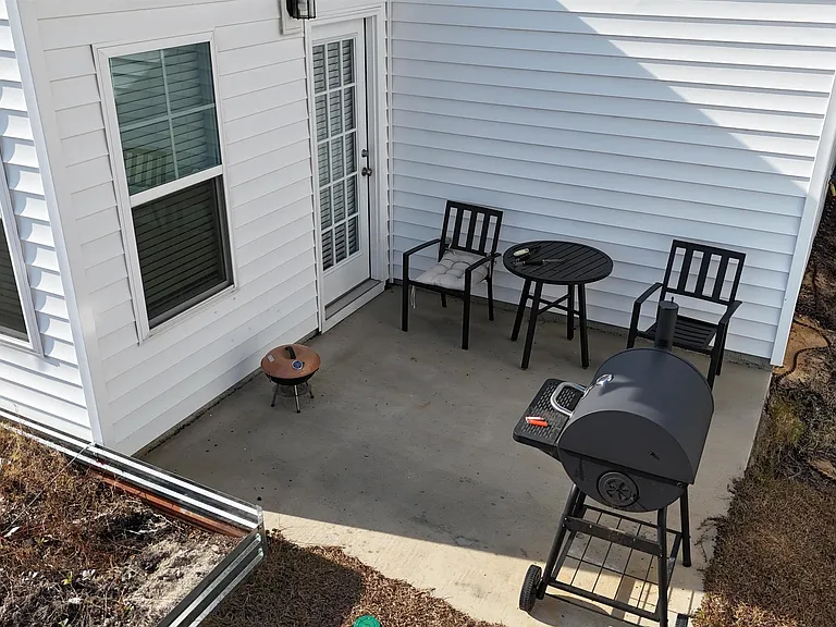 1003 Ashcroft Cir — Photo 23