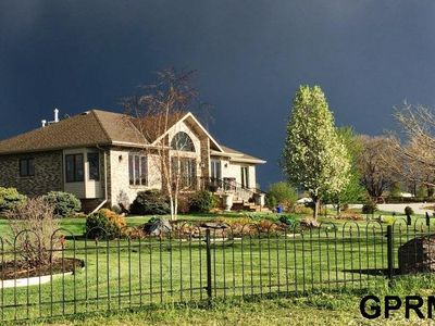 9049 S 230th Plaza Cir, Gretna, NE, 68028