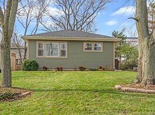 4326 Washington St, Downers Grove, IL 60515