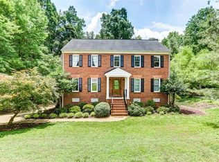 13807 Beechwood Point Cir, Midlothian, VA 23112