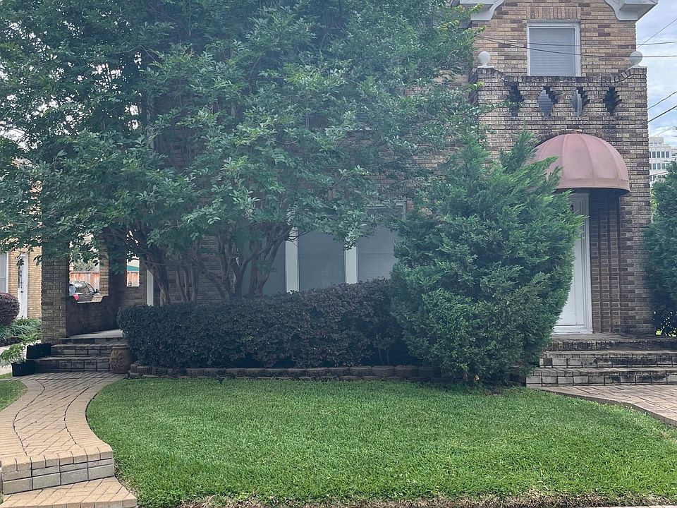 1st image of 2404 McDuffie St