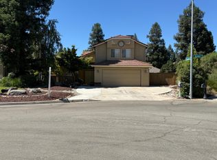 787 E Buckhill Rd, Fresno, CA 93720